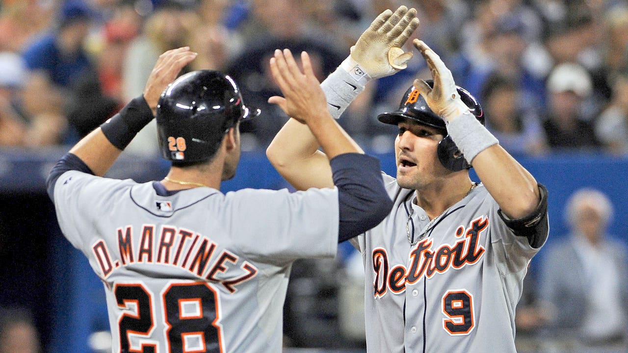 Back-to-back homers in 9th rally Tigers past Blue Jays